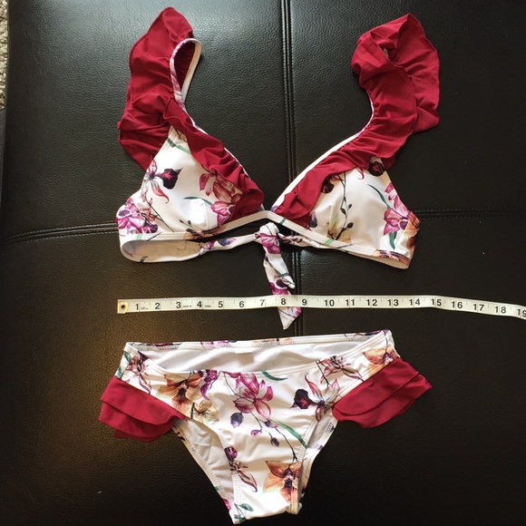 Floral Print ruffle bikini NWOT - Picture 4 of 4